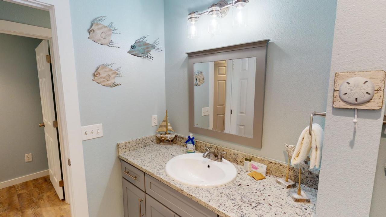 Ah-B106 Completely Remodeled Ground Floor Condo, Overlooking Poolhot Tub Port Aransas Esterno foto